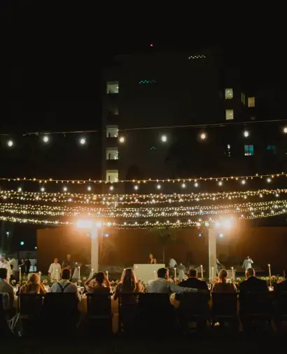 Equipo Celtrev coordinando boda tradicional